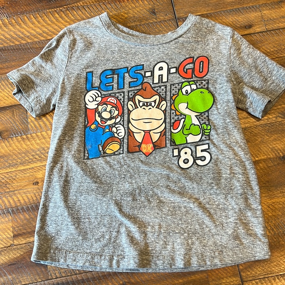 Mario and friends short sleeve tee